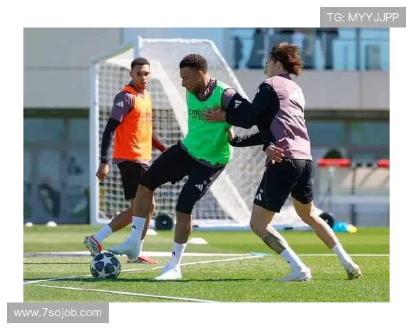 回归皇马，姆巴佩晒训练照：幸福😁HalaMadrid！